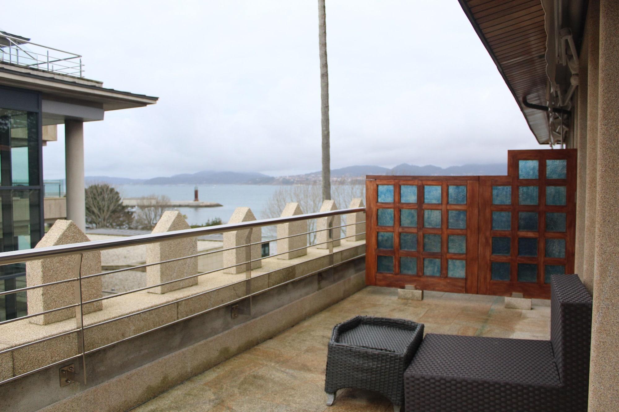 Pazo Los Escudos Hotel Spa & Resort Vigo Exteriör bild A balcony