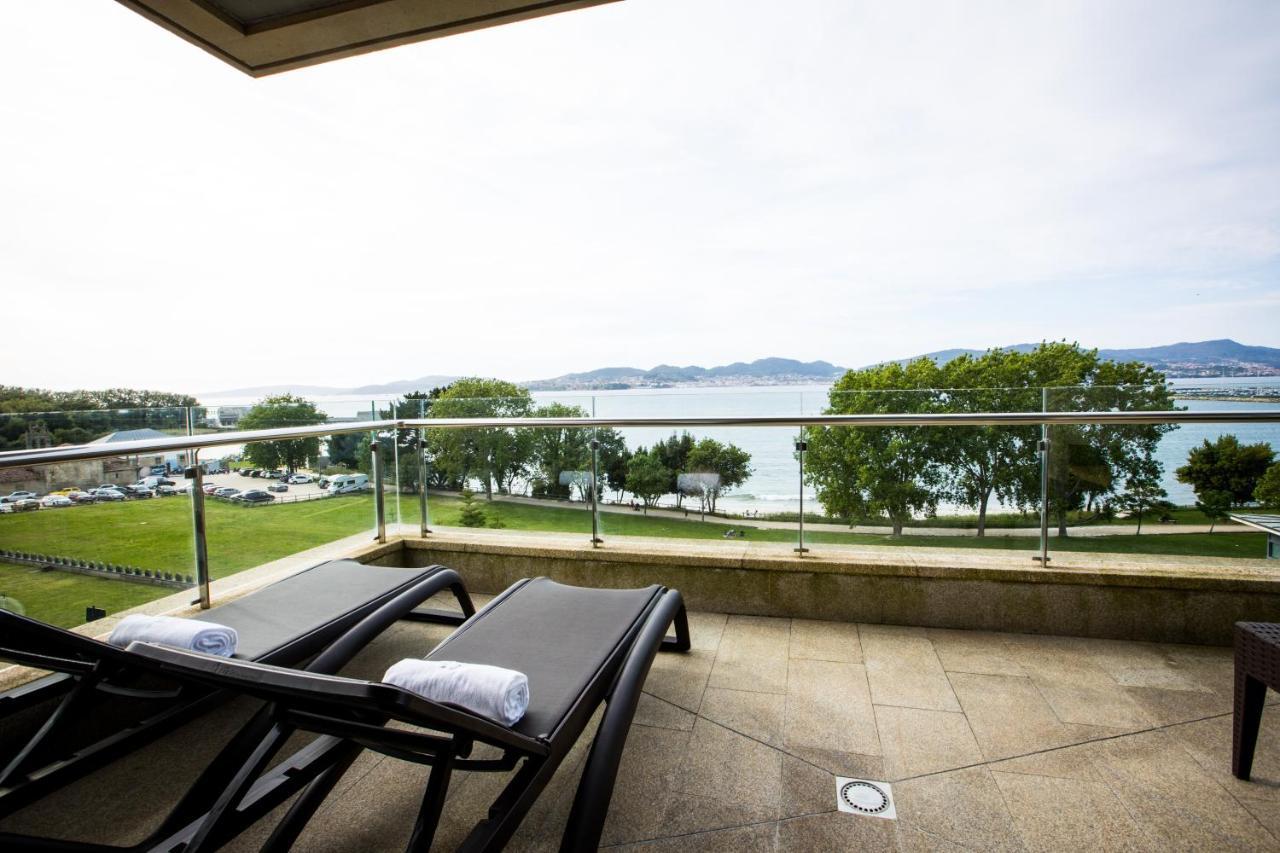 Pazo Los Escudos Hotel Spa & Resort Vigo Exteriör bild View from the hotel